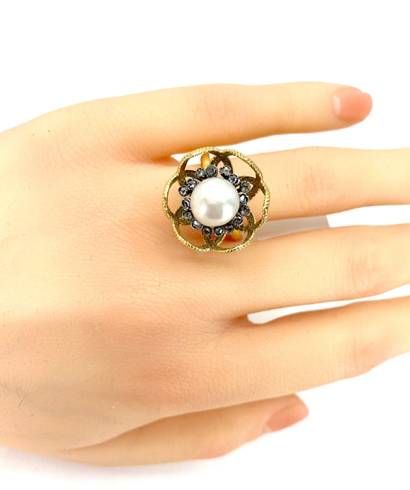 Gouden en zilveren fijne parel- en diamanten ring