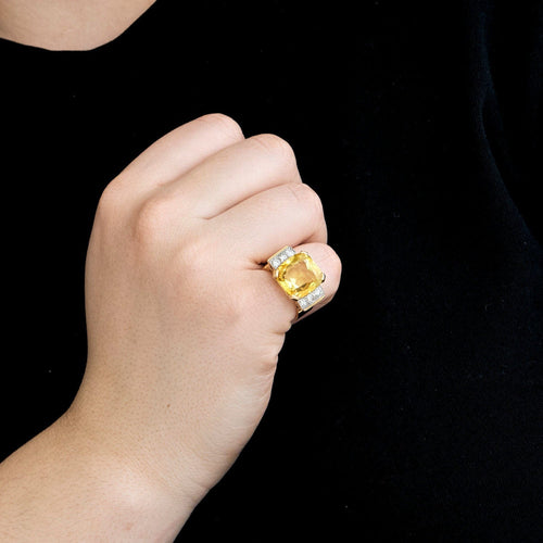 Bague Bague Tank or jaune et blanc saphirs jaune diamants 58 Facettes LP1045/12