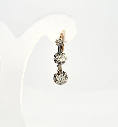 Boucles d'oreilles Boucles d’oreilles dormeuses 3 diamants or 18 carats 58 Facettes