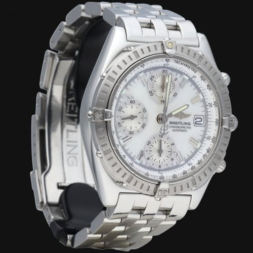 Montre Montre chronographe Breitling Chronomat 58 Facettes MT42028