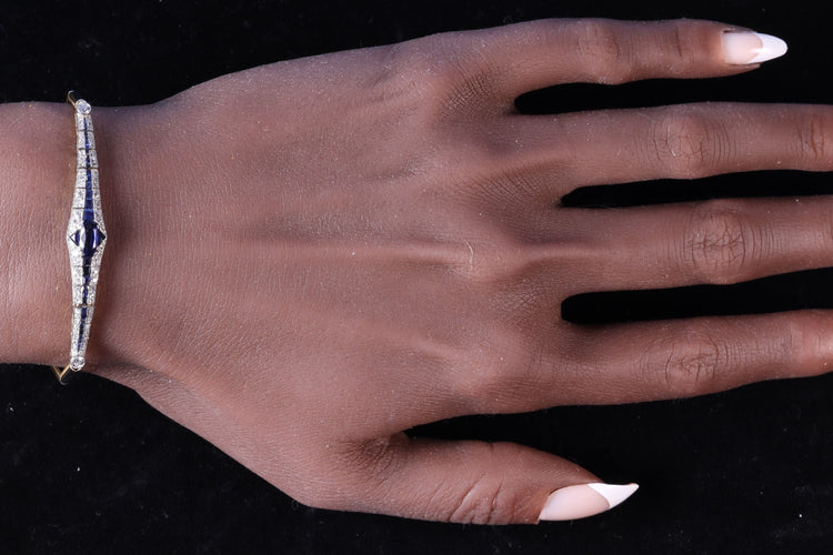 Bracelet Bracelet des années 1920 : une fusion de saphirs et de diamants 58 Facettes 13042-0008