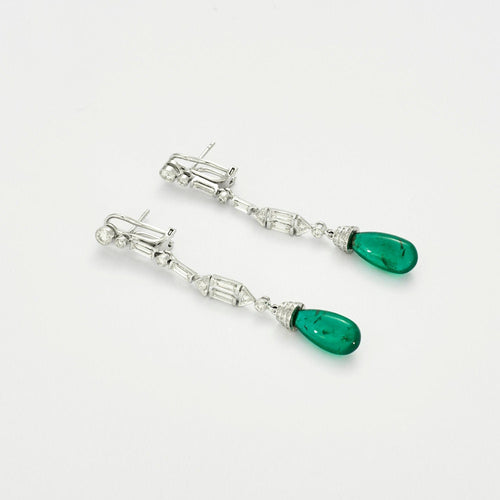 Boucles d'oreilles Boucles d'oreilles vintage pendantes diamants et émeraudes gouttes 58 Facettes 3689
