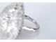 Bague 54 Bague entourage exclusive en or blanc en forme de larme avec diamants 58 Facettes 2039