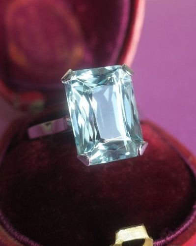 Bague 53.5 Bague cocktail aigue-marine rectangulaire 7 carats en platine 58 Facettes