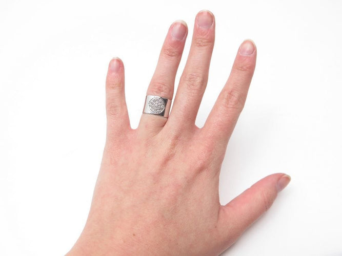 Bague 51 bague DINH VAN anthea gm t51 en or blanc 18k 6.2gr 19 diamants 0.39ct 58 Facettes 271709