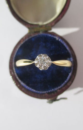 Bague 57 Bague solitaire deux ors, diamant taille brillant 58 Facettes