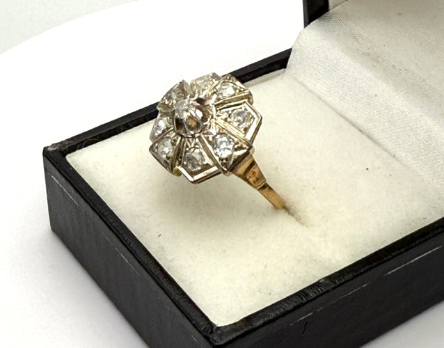 Пръстен Art Deco в жълто злато и Платина, с диаманти