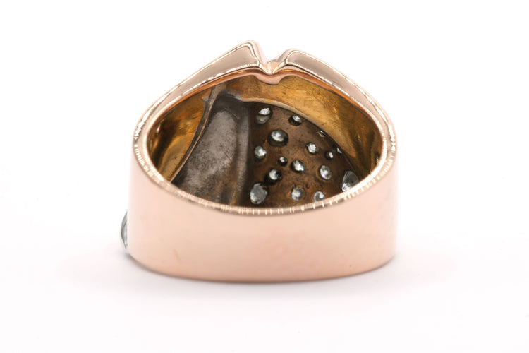 Bague 49 Bague contemporaine en or jaune et blanc sertie de diamants 58 Facettes 21625