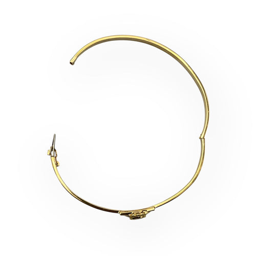 Oval bangle bracelet with opening in 18k yellow gold and sapphire, diamonds 