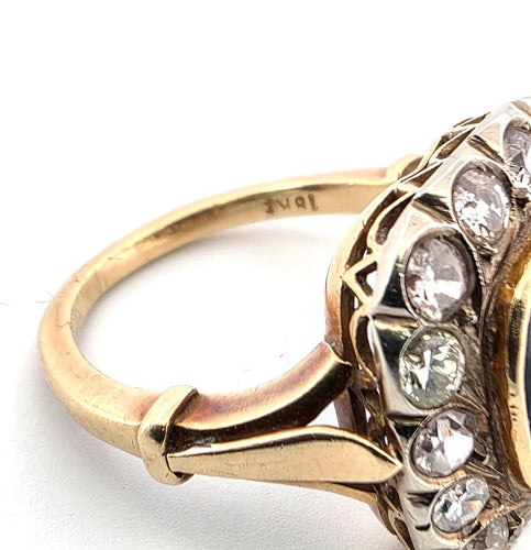 Inel din aur galben de 18 carate 2028 C cu safir central și diamante înconjurătoare 