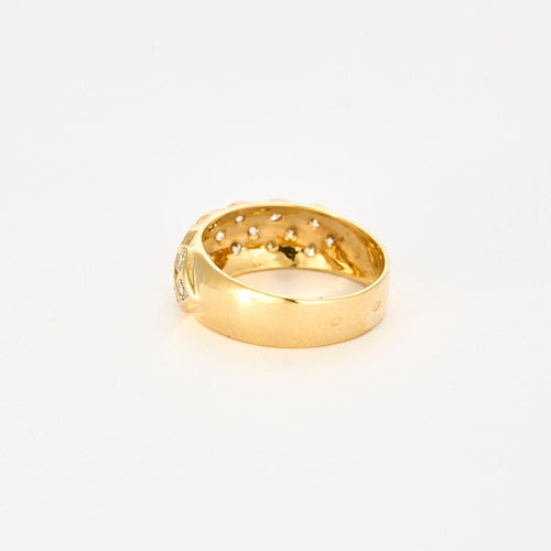 Bague 56 Bague or jaune sertie de 19 diamants de 0,09 ct (1.71ct au total) 58 Facettes 1-0000212/1