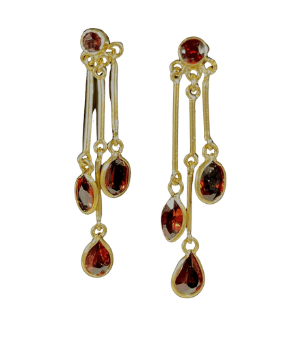 Boucles d'oreilles Pendants d’oreilles or jaune et grenats 58 Facettes 133