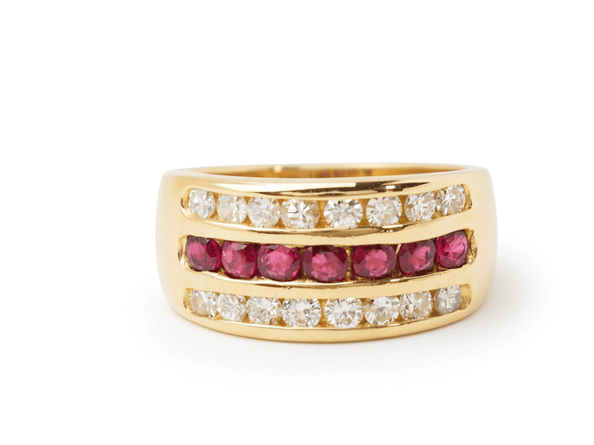 Bague 55 Bague ruban vintage en or jaune 18k, rubis et diamants 58 Facettes 33619