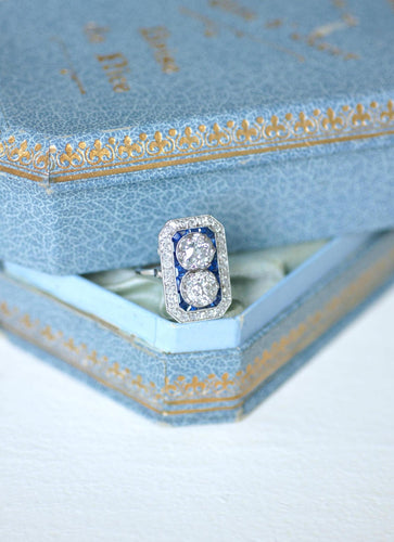 Bague 49 Art Déco - Bague rectangulaire diamants et saphirs calibrés en platine 58 Facettes