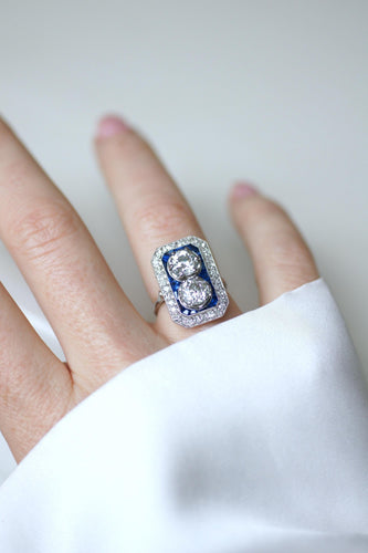 Bague 49 Art Déco - Bague rectangulaire diamants et saphirs calibrés en platine 58 Facettes