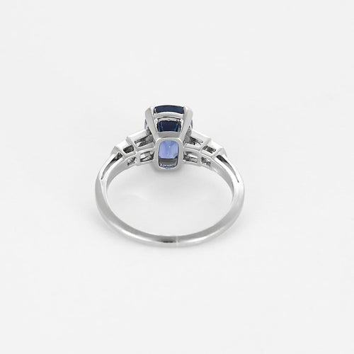 Bague 50 Bague saphir ovale en platine 850 et diamants 58 Facettes 58FC148
