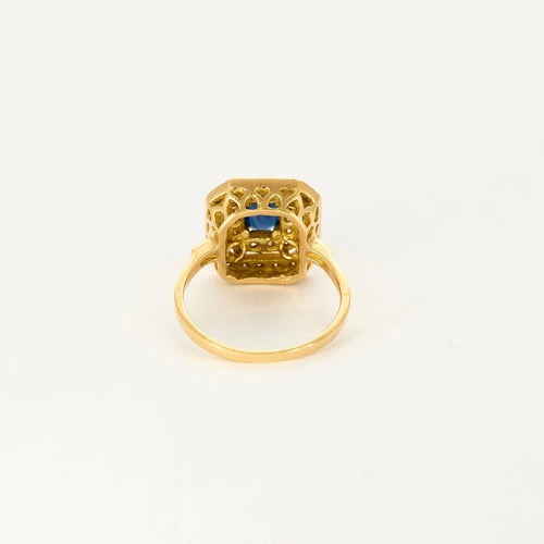 Bague 54 Bague marguerite en or jaune 18K, saphir et diamants 58 Facettes 58FC156