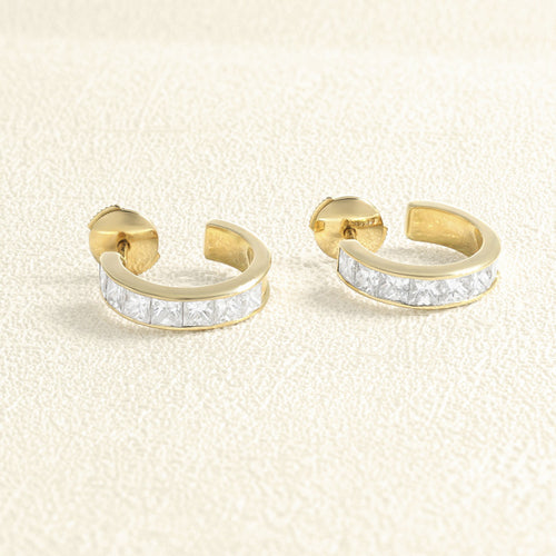 Boucles d'oreilles Boucles d'oreilles créoles en or jaune et diamants 58 Facettes OC-66300085