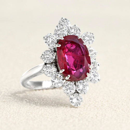 Bague 50 Bague en or gris, rubis de Birmanie et diamants 58 Facettes OC-61600017