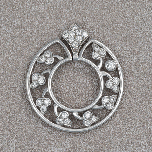 Pendentif Pendentif rond en or gris et diamants 58 Facettes 64700195