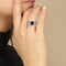 Ring i hvitt gull, safir og diamanter 