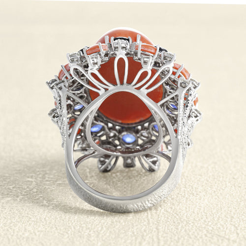 bague-or-gris-corail-saphir-et-diamants.jpg