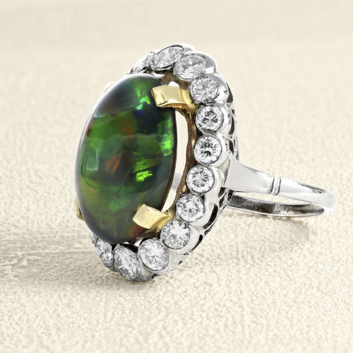 bague-pompadour-or-gris-opale-et-diamants.jpg