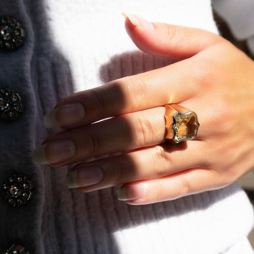 Bague 53 Chevalière Écu - Bague en or jaune et citrine 58 Facettes 61G00079