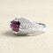 Bague 53 Bague en or blanc, rubis et diamants 58 Facettes 61200005