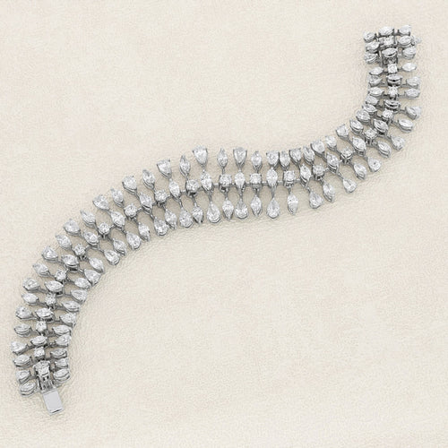 Bracelet Bracelet rivière en or gris et diamants 58 Facettes 62100095