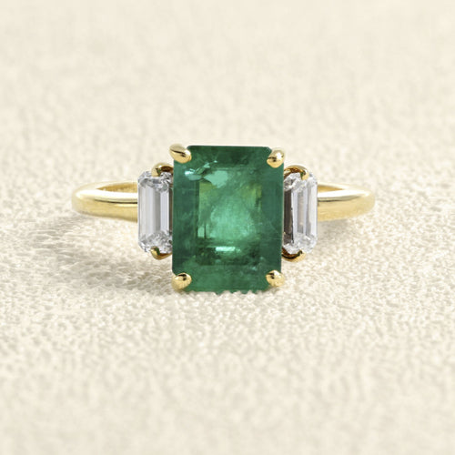 bague-or-jaune-emeraude-et-diamants.jpg