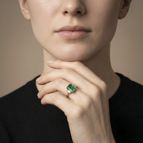 bague-or-jaune-emeraude-et-diamants.jpg