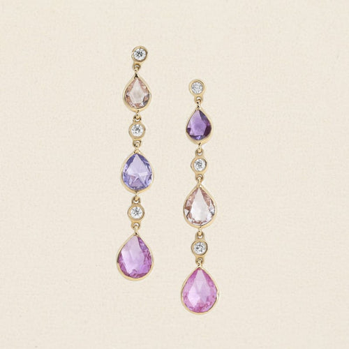 Boucles d'oreilles Boucles d’oreilles pendantes en or rose, saphirs et diamants 58 Facettes 661D00026