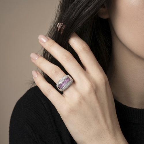Bague 54 Bague en or gris 18 carats avec saphirs et diamants 58 Facettes 61100002