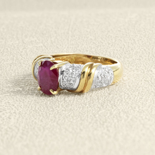 Bague 51 Bague en or jaune, rubis et diamants 58 Facettes 61600002