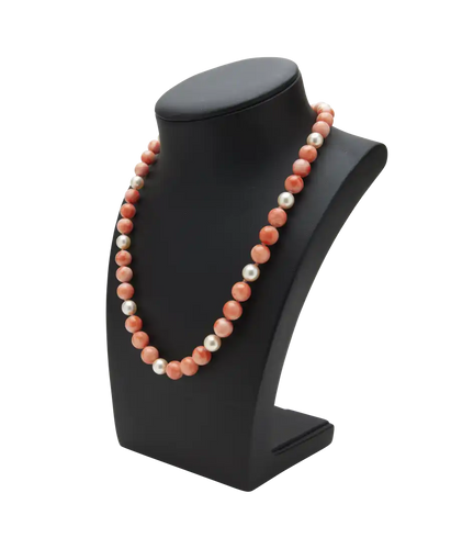 Collier Collier perles de corail de synthèse et nacre, fermoir or jaune 58 Facettes BO220439/CORAILENPERLES