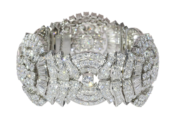 Bracelet Bracelet articulé vintage années 1950 en platine et diamants 58 Facettes 25325-0281