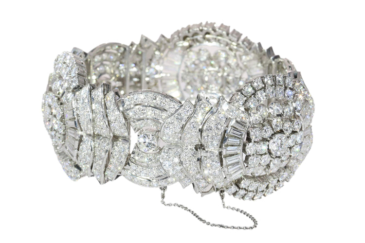 Bracelet Bracelet articulé vintage années 1950 en platine et diamants 58 Facettes 25325-0281