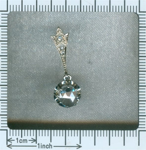 Pendentif Pendentif Art déco Belle Époque en or blanc et jaune 18 K, diamants 58 Facettes 17317-0278