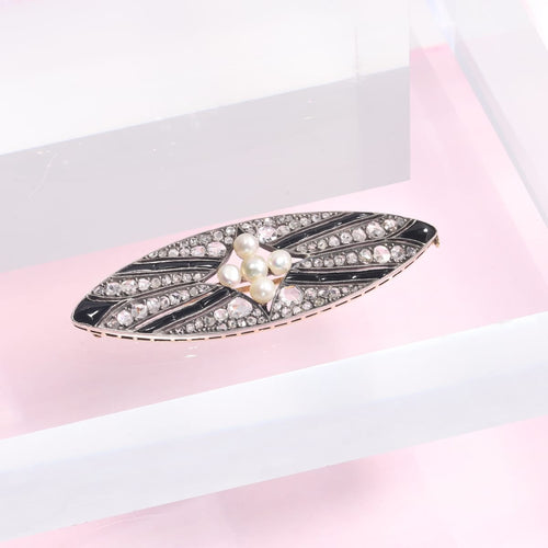 Broche Broche Art déco en argent sur or 18K, diamants, onyx et perles 58 Facettes 18309-0001