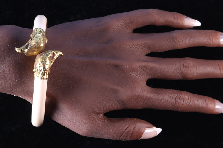 19078-0140.p01_Eagle s Majesty  An Ornate Victorian Bangle-en.jpg