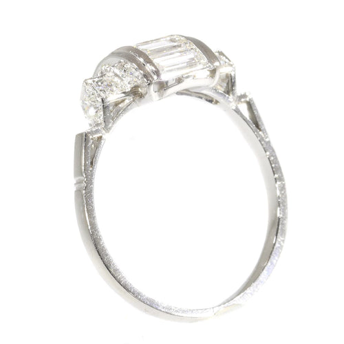 Bague 54 Bague vintage années 1950 Art déco en platine et diamants 58 Facettes 21042-0157