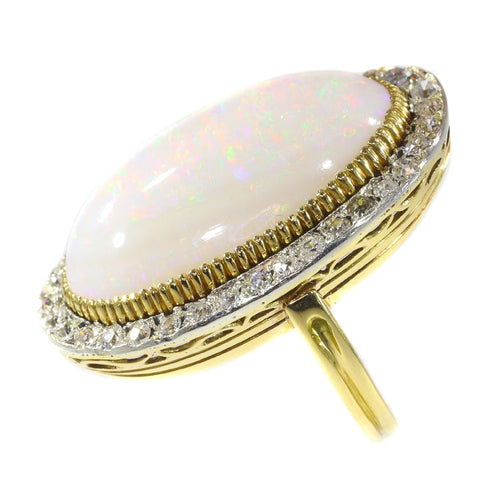 Bague 50 Bague victorienne - Opale 25 ct et diamants en or jaune 18K 58 Facettes 21098-0255