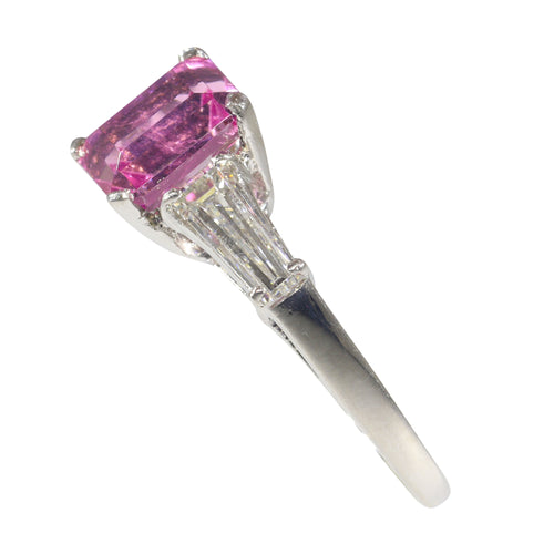 Bague 56 Bague de fiançailles vintage années 1960 en platine, rubellite et diamants 58 Facettes 21162-0447