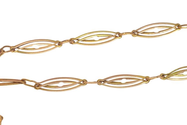 22235-0056.p07_Grandiose Beads  A Monumental Coral Necklace-en.jpg