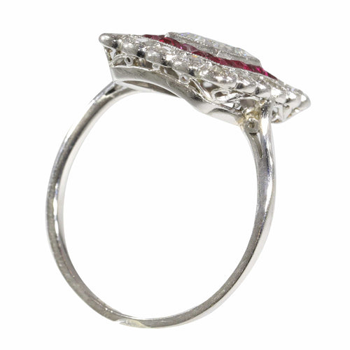 Bague 54 Bague Art déco - Bague en platine avec diamants et rubis 58 Facettes 23249-0100