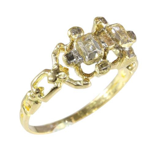 Bague 55 Artisanat du XVIIe siècle : bague baroque en or avec diamants taille table 58 Facettes 23331-0247