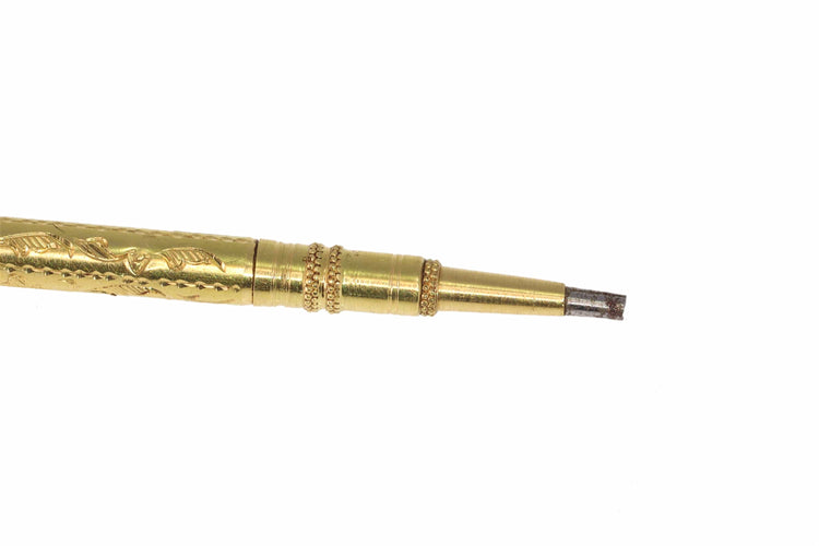 Montre Nécessaire de couture ancien en or jaune 18 ct, France 58 Facettes 23360-0344