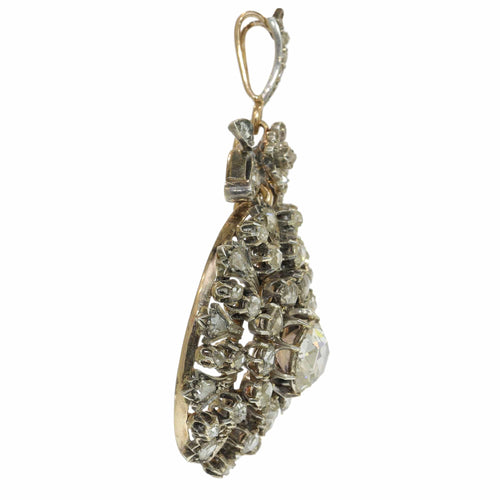 Pendentif Pendentif-broche victorien en or rouge 18k, argent et diamants 58 Facettes 23304-0153