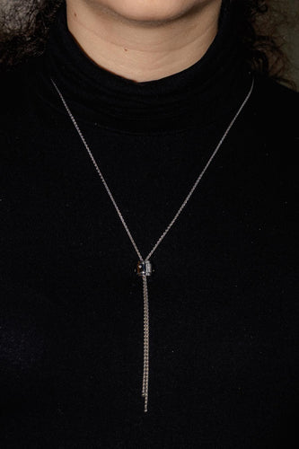 Collier Piaget Possession - Collier négligé en or blanc et diamants 58 Facettes 4997352CN